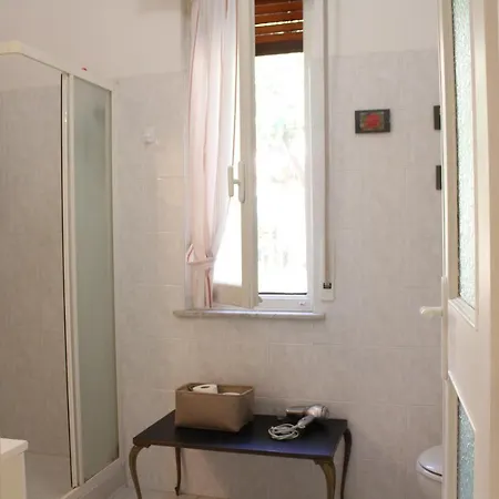 Grazioso Con Garage Incluso Appartement *